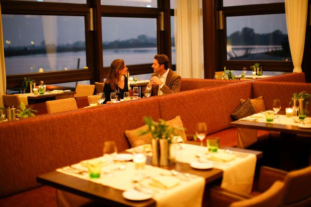 St. Martins Therme & Lodge Frauenkirchen Nhà hàng bức ảnh